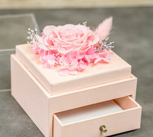 Load image into Gallery viewer, Preserved Rose Jewelry Box