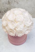Load image into Gallery viewer, Forever Roses