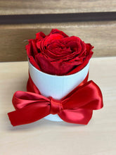 Load image into Gallery viewer, Single Forever Rose
