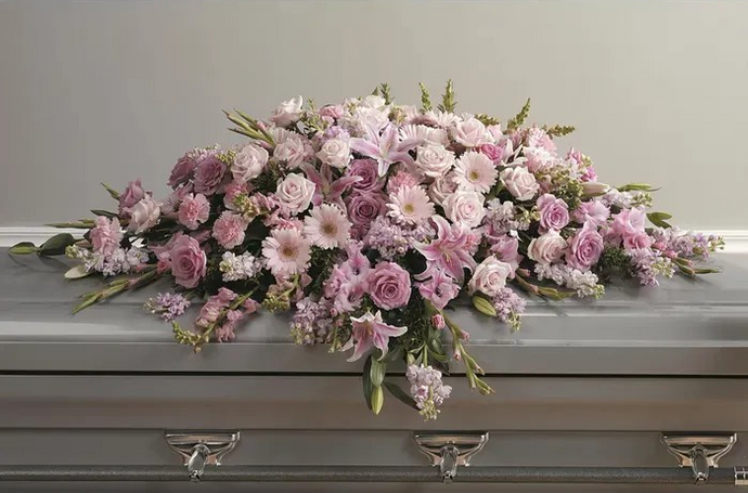 Full Couch Casket Spray CTT62-11