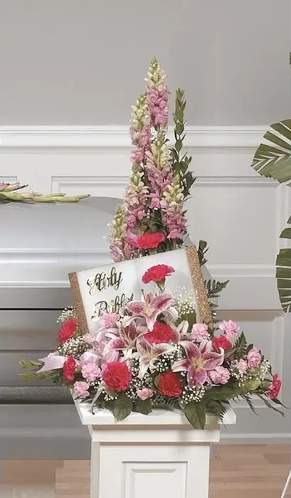 Bible Pedestal Arrangement CTT65-11