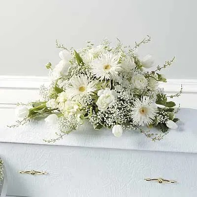 Youth Casket Spray CTT16-31