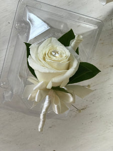 White Rose with Ivory Ribbon and Diamond BC